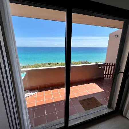 Vakantiehuis Casa Smeralda, Sea View Beachfront Southsardiniaholidays Fort Village